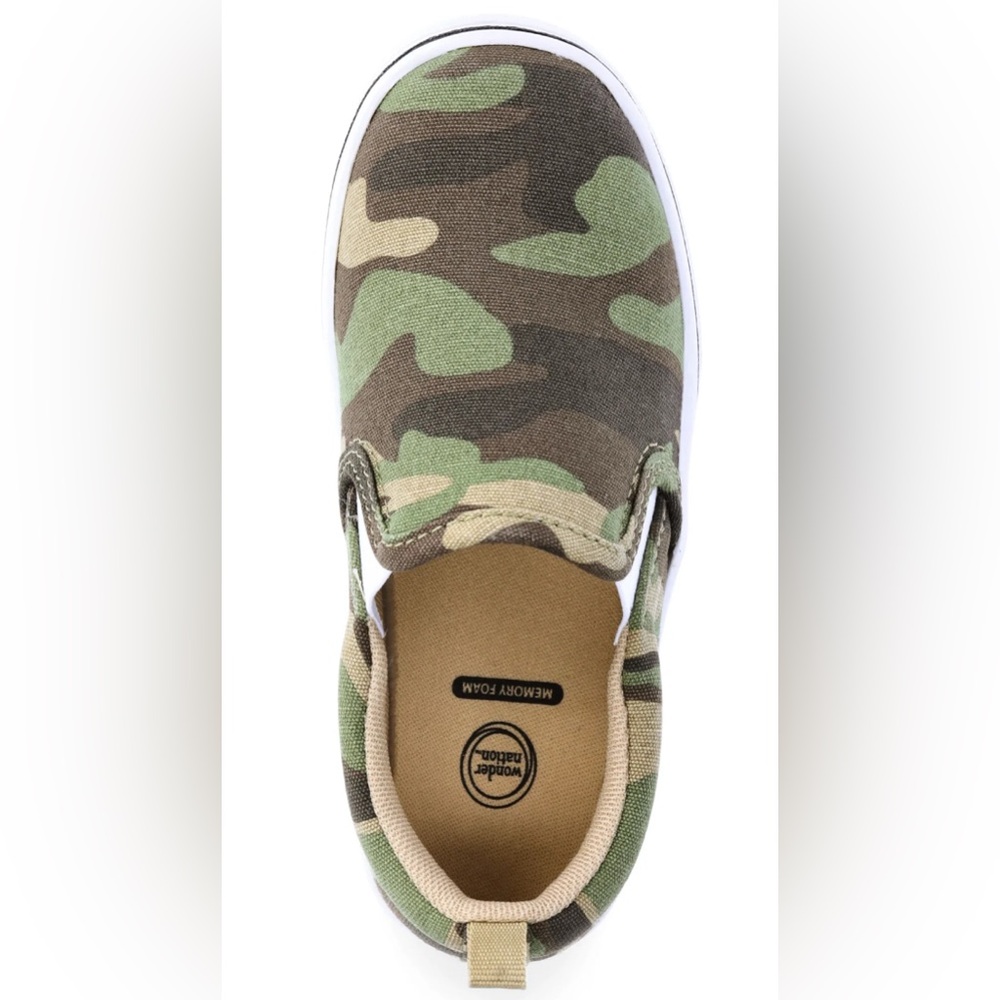 Wonder Nation baby and toddler boys casual slip on camo sneakers; size: 8